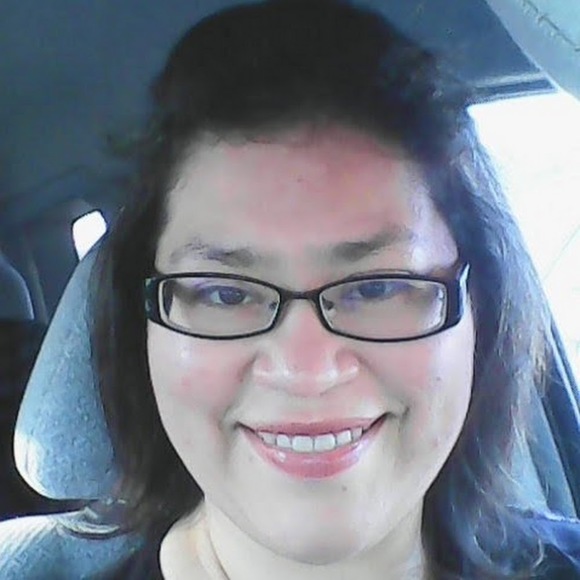 Meet your Posher, Marisa - Picture 1 of 1